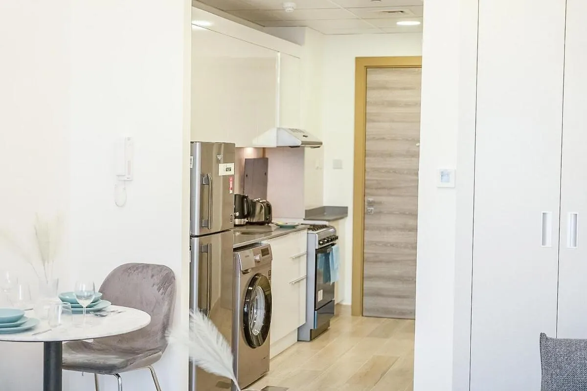 Calm And Comfy Studio Apartment At Bloom Heights A In Jvc! Dubai