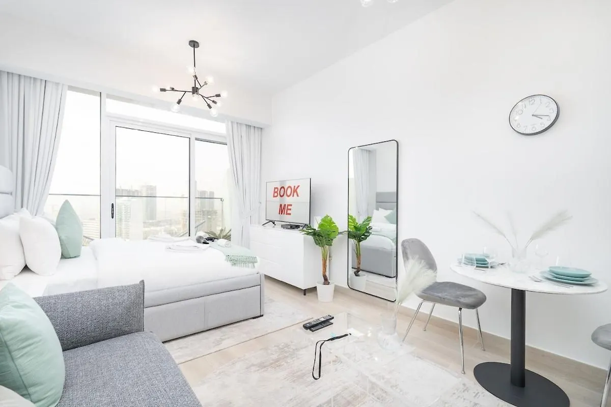 Calm And Comfy Studio Apartment At Bloom Heights A In Jvc! Dubai