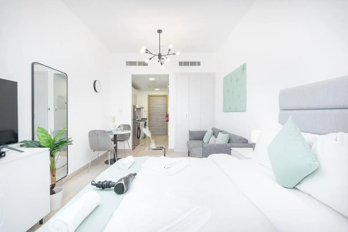 Calm And Comfy Studio Apartment At Bloom Heights A In Jvc! Dubai
